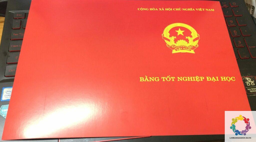 Làm bằng đại học